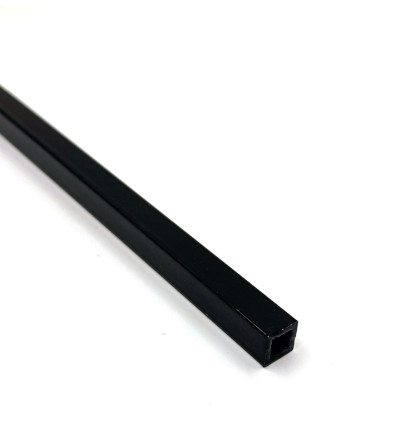 Příčka hranatá 10x10mm pro svislou výplň Black